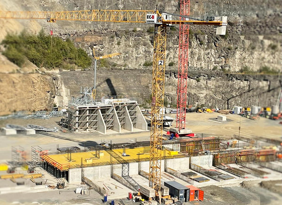 Neubau-einer-Aufbereitungsanlage-Ansicht-Kran